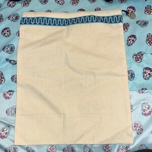 TORY NEW AUTHENTIC
BURCH COTTON DUSTER
DUSTBAG MEDIUM SIZE
13X10" NATURAL/CREAM
